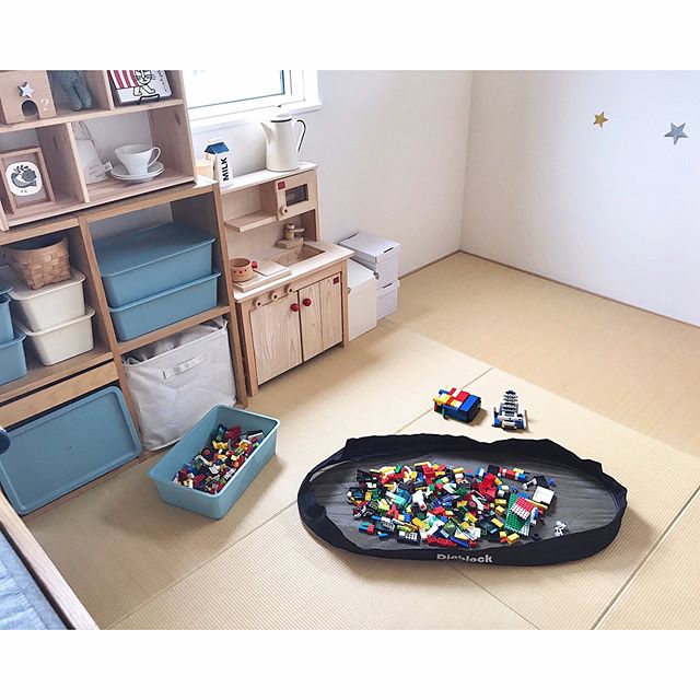 100均 Ikea ニトリ 無印 で攻略 困りがちなおもちゃの収納術 Folk