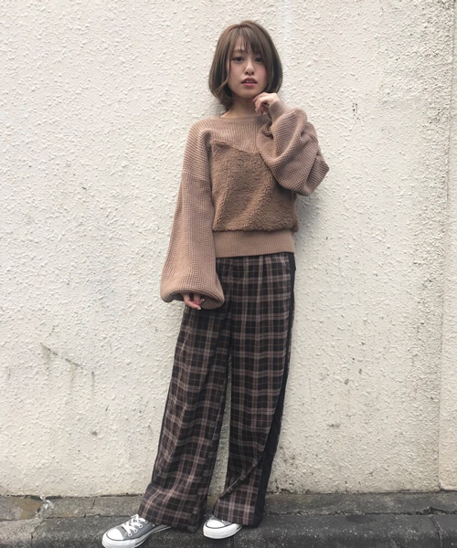 ボアビスチェ袖ボリュームニット