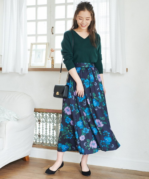 花柄ロングスカート