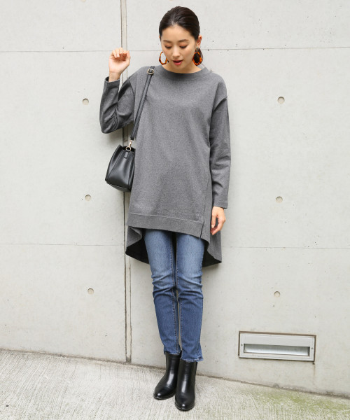 4WAYカラーデニムスリムパンツ