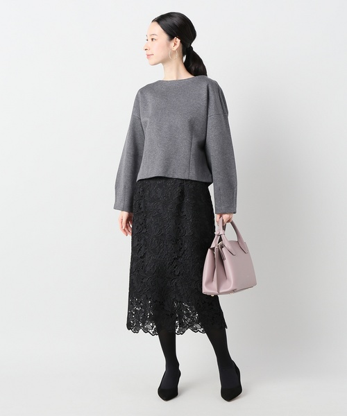 シルエットダンボールプルオーバー