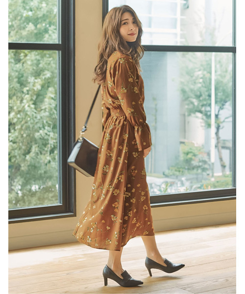 花柄シフォンワンピース