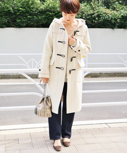 冬を楽しもう 上品な甘さをアピールできる 白コート コーデ集 Folk