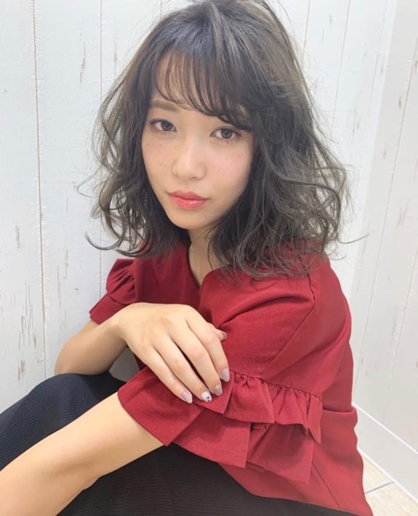 ミディアム・セミロング×シースルーバング♡大人に似合うおすすめスタイル特集！１５