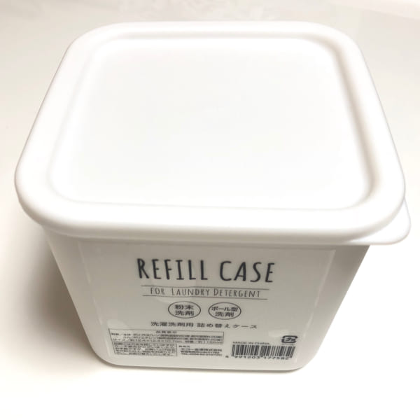 洗濯洗剤用詰め替えケース（キャンドゥ）