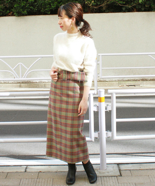 トラディショナルチェックスカート