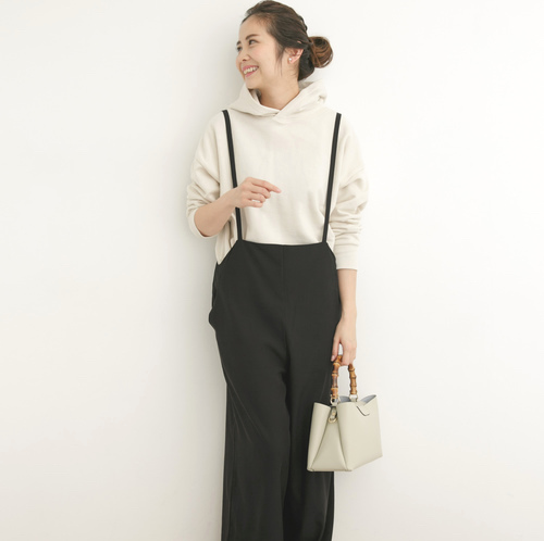 おしゃれさんの定番 サロペット オーバーオール の大人女子コーデ Folk