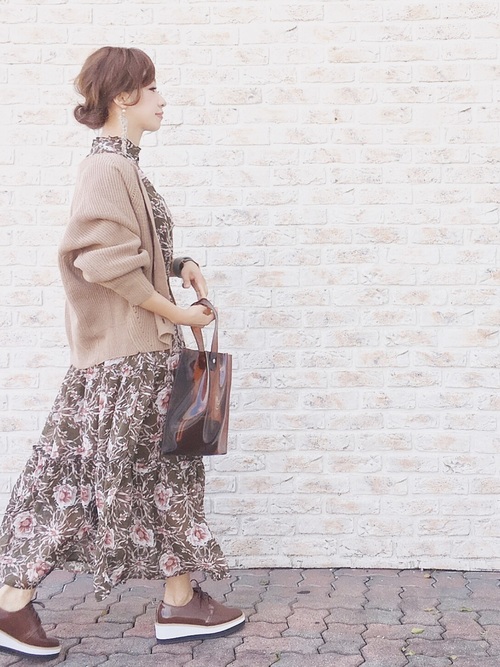 足元からおしゃれを格上げ 厚底シューズで作るイマドキ大人女子コーデ Folk