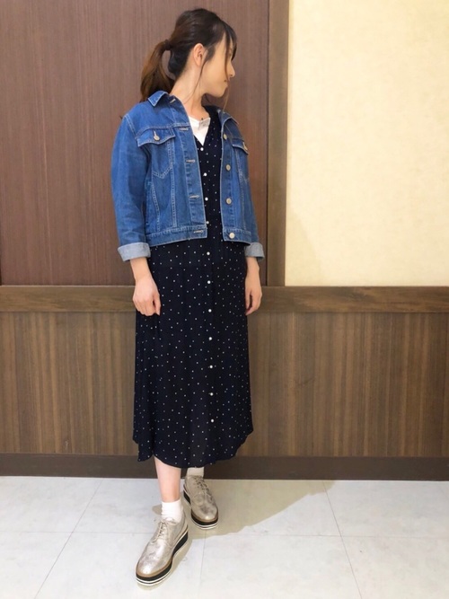 厚底ウイングチップシューズ