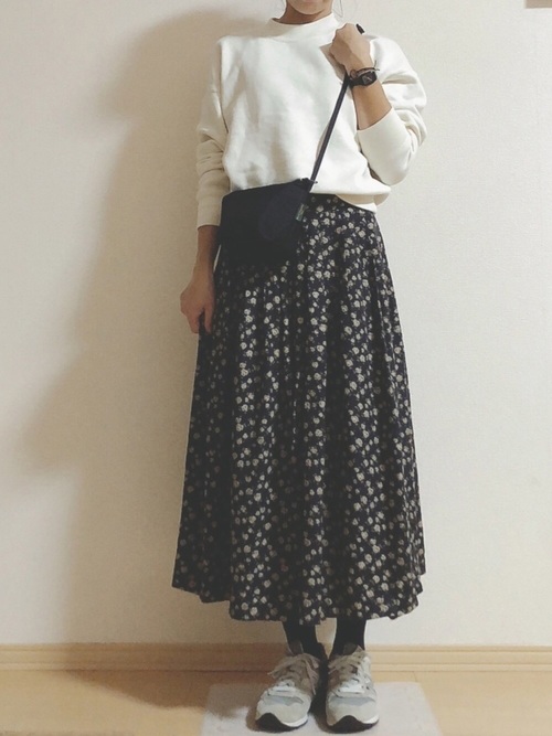 大人女子におすすめ ユニクロ スウェットのおしゃれな着こなし方特集 Folk