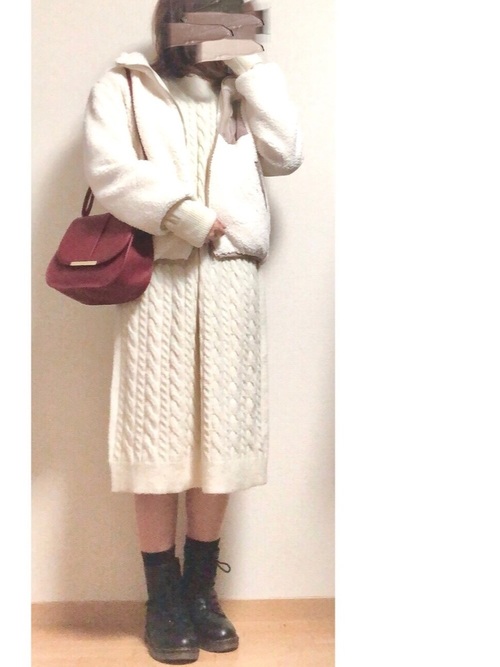 Gu のワンピースでスマートに トレンドライクな大人女性コーデ集 Folk