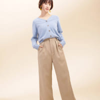 「ベージュ＆グレー系パンツ」15選☆春のベーシックコーデをアップデート