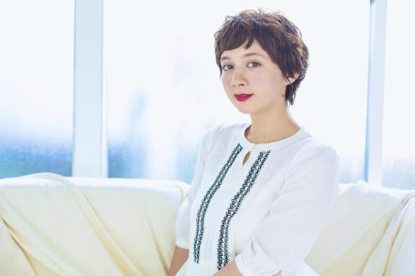 今話題の ベビーバング が気になる 大人可愛いが叶うトレンドスタイルに挑戦 Folk