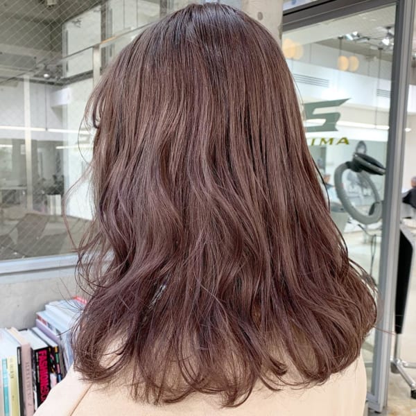 ヘアカラーは ピンク がおすすめ 春にぴったりのカラーを押さえよう