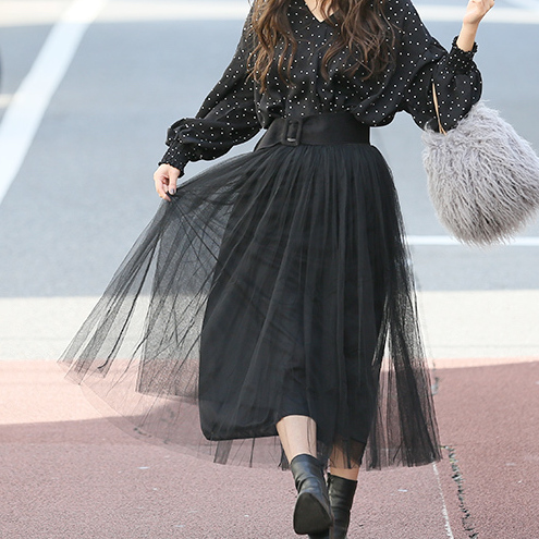 チュールスカートコーデ特集 大人女子がデイリーに着こなしやすくするコツ Folk