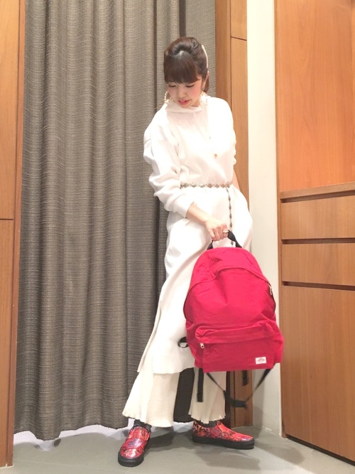 おしゃれなリュックで大人コーデを叶えよう 真似したい上級者の取り入れ方50選 Folk