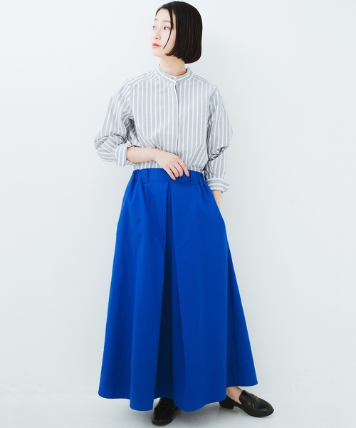 タックボリュームのチノロングスカート