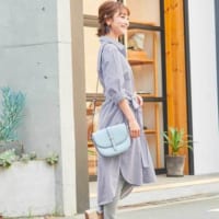コーデのアクセントにも♪手元を彩るキュートなカラーバッグ特集