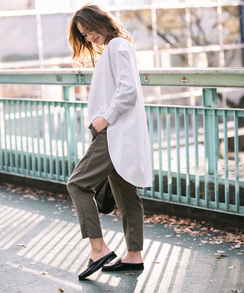 異素材ミックスのアイテムが可愛い 大人のデイリーコーデをちょっぴり格上げ Folk