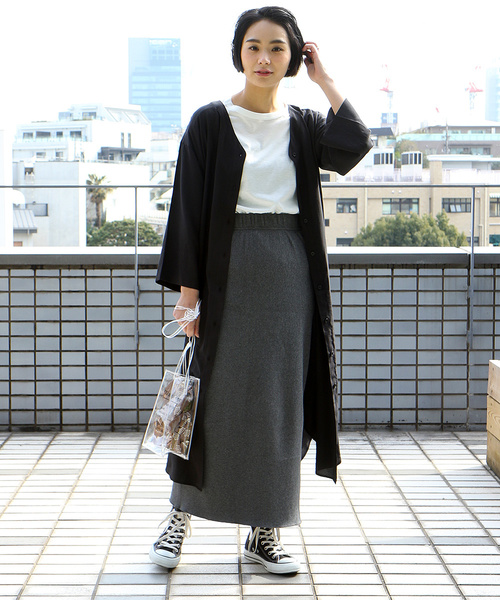 黒ワンピースコーデ特集 春夏を爽やかに着こなす上級者テクニックを大公開 Folk