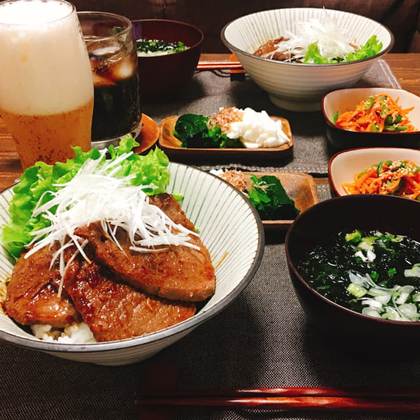 牛カルビ丼