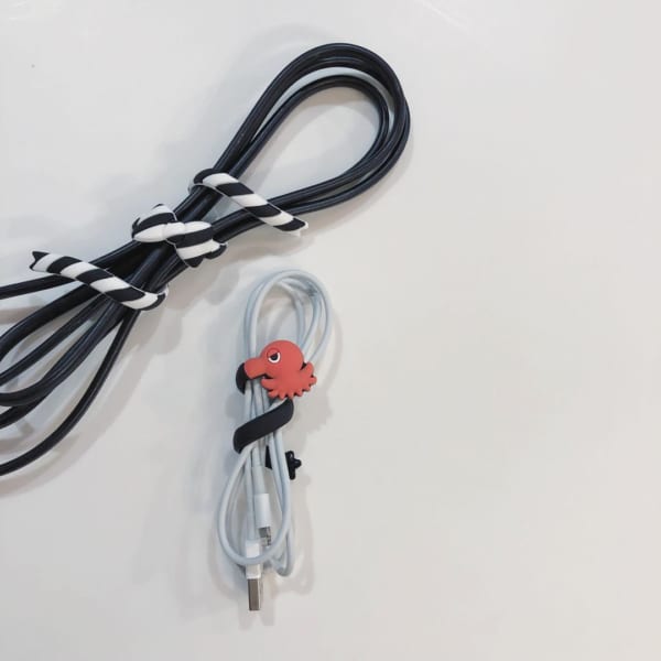 ダイソー 無印良品etc でスッキリ モバイル機器 イヤホンのケーブル収納 Folk