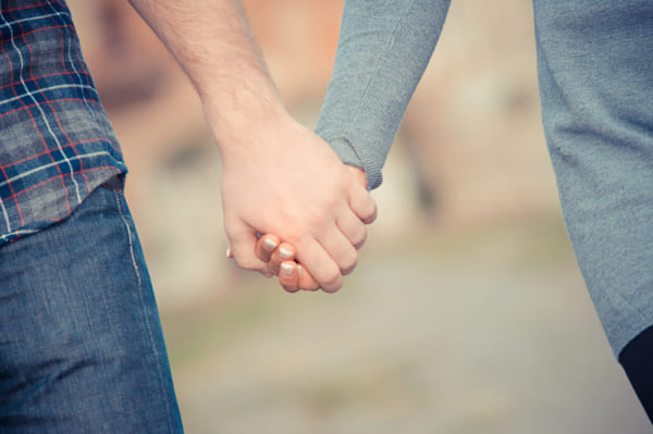 喧嘩した時の仲直り術7選 長期化 深刻化させないためのコツを解説します Folk