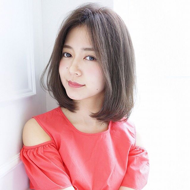 丸顔さんに似合う髪型44選 幼く見られる女性が挑戦したい大人のヘアスタイル Folk