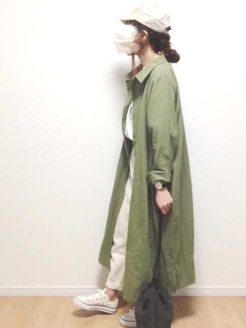 カーキワンピースの大人コーデ集 春夏に着こなすきれいめカジュアル Folk