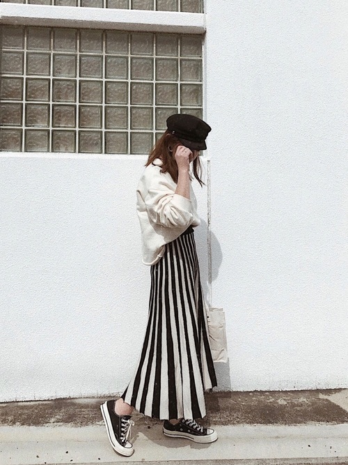 黒キャップの大人女子コーデ50選 きれいめカジュアルを演出するレディーススタイル Folk 黒キャップの大人女子コーデ50選 きれいめカジュアルを演出するレディーススタイル Folk