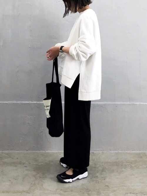 ストリートコーデ50選 大人女子が挑戦したいワンランク上のおしゃれスタイル Folk