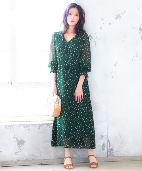 Vネック花柄シフォンロングワンピース
