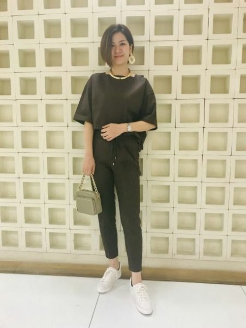 【otonaMUSE5月号掲載 佐田真由美さん着用】ストレッチリネンパンツ2