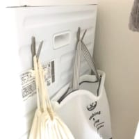 【無印良品・IKEA・キャンドゥetc.】のフックを活用！場所をとらない収納術♪