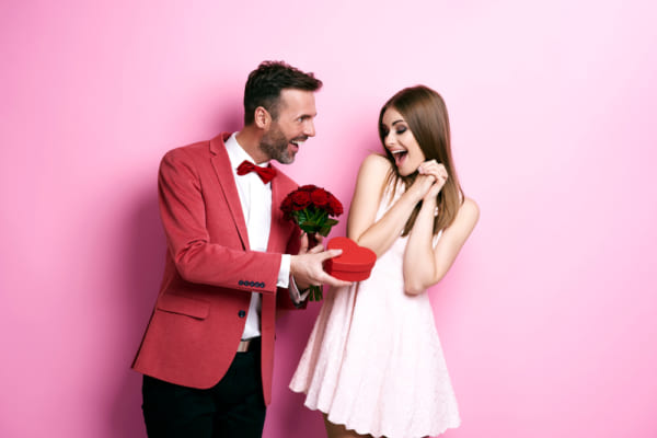 付き合うきっかけは何 関係性別 恋愛の始まり方 きっかけの作り方 Folk