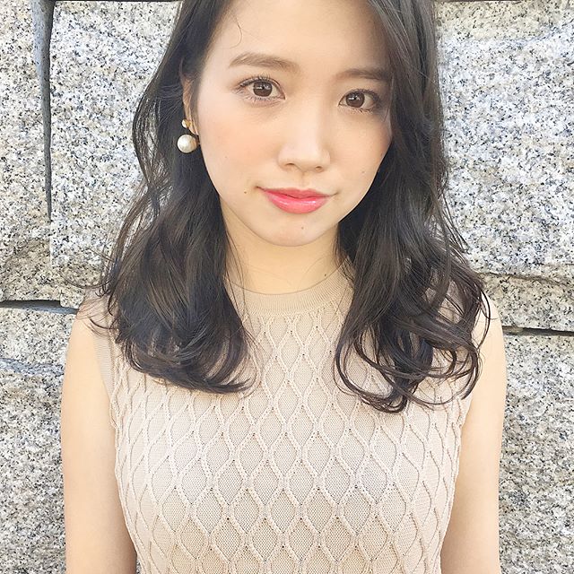 面長さんにおすすめのパーマ×ミディアム４