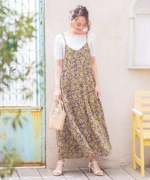 小花柄ティアードキャミマキシ丈ワンピース