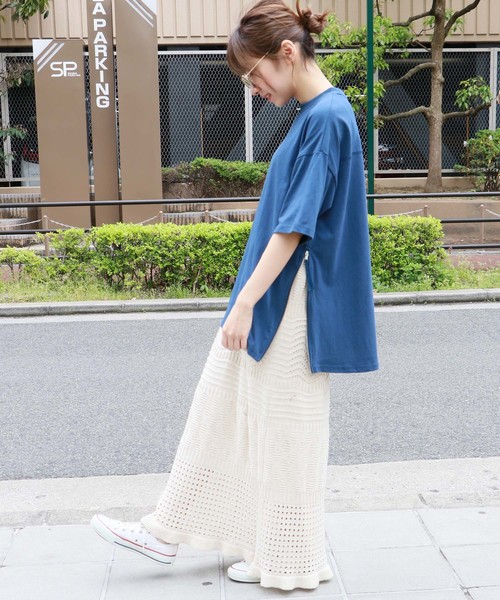 サイドファスナースリットBIGTシャツ