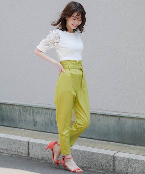 ウエストベルトテーパードパンツ
