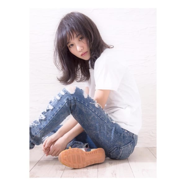 面長さんにおすすめの黒髪ミディアム