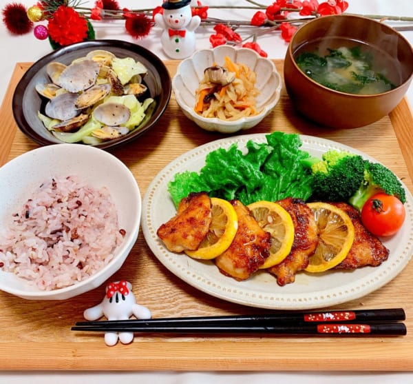 夏　お弁当　鶏胸肉の照り焼き