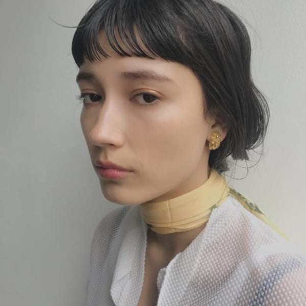 オン眉 ロングが大人可愛い 30代40代におすすめの若見えへアスタイル50選 Folk