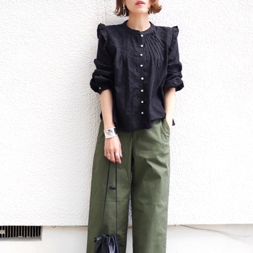 ユニクロ ワイドパンツコーデ特集 一枚持ってると重宝する高見えアイテム Folk