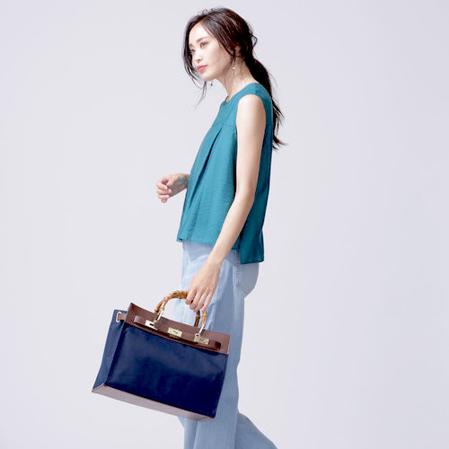 サイズ収納可バッグ レディースコーデ特集 通勤 デイリーに使える便利アイテム Folk