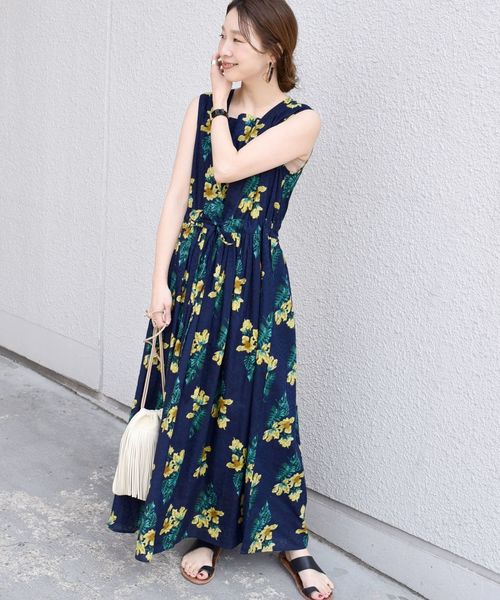 小花柄 それとも大きめ花柄 季節感たっぷり フラワープリント柄アイテム特集 Folk