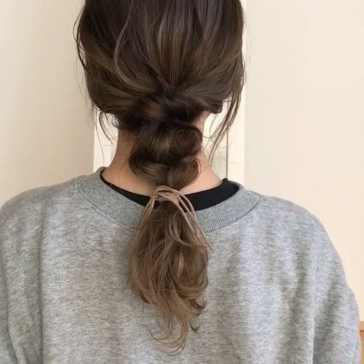 パーマを生かしたヘアアレンジ14