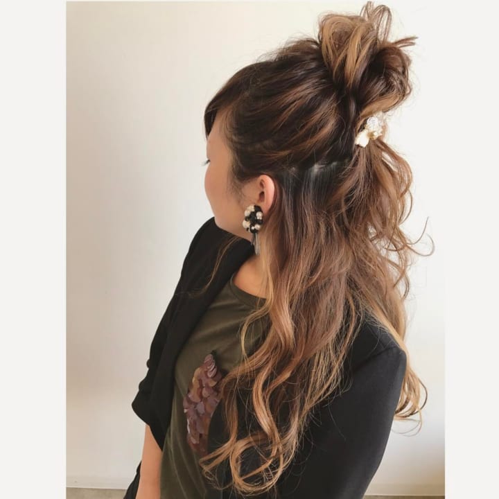 結婚式お呼ばれの髪型 ロングヘア 特集 簡単にできるセルフアレンジ術 Folk