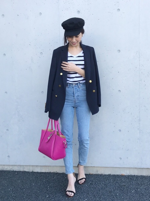 ネイビージャケットのレディースコーデ30選 大人女子必見の上品な着こなし術 Folk