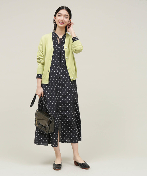 緑カーディガンコーデ特集 大人可愛い着こなし術を大公開 Folk