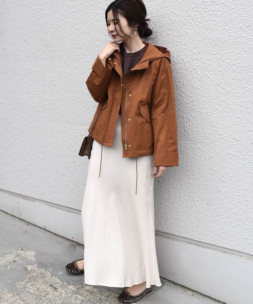 秋にちょうどいい羽織り 軽めアウターで叶える大人女子の着こなし術 Folk